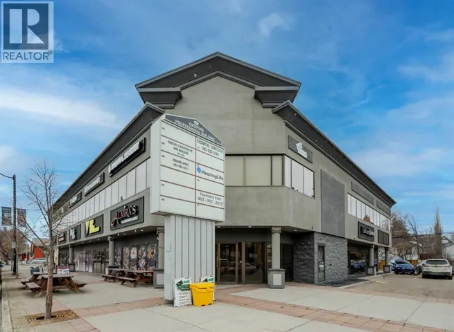 200, 40 Elizabeth Street, Okotoks, Alberta T1S1A2