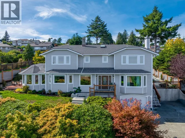 392 Carnegie St, Campbell River, British Columbia V9W2J5