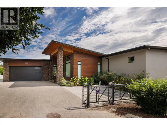 3639 Apple Way Boulevard, West Kelowna, British Columbia V4T1Y5