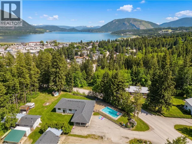 1040 Old Auto Road SE, Salmon Arm, British Columbia V1E2P5
