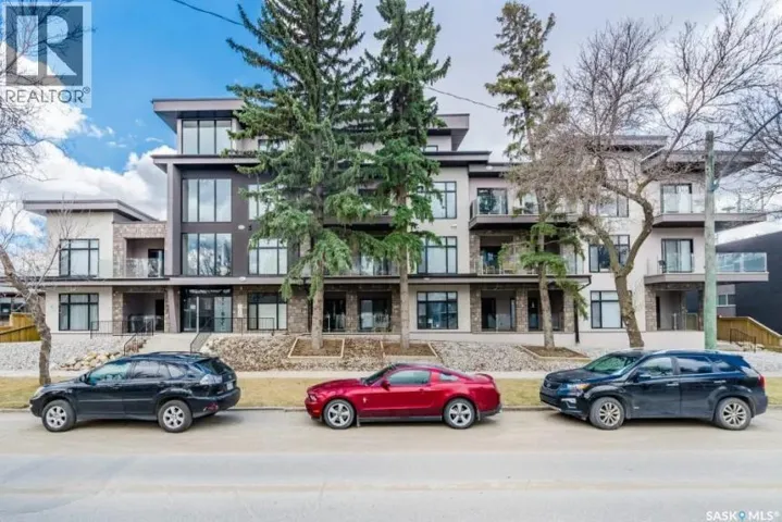 404 1010 Main Street, Saskatoon, Saskatchewan S7H0K7