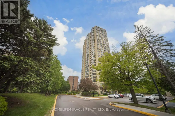 1802 - 8 LISA STREET, Brampton (Queen Street Corridor), Ontario L6T4S6