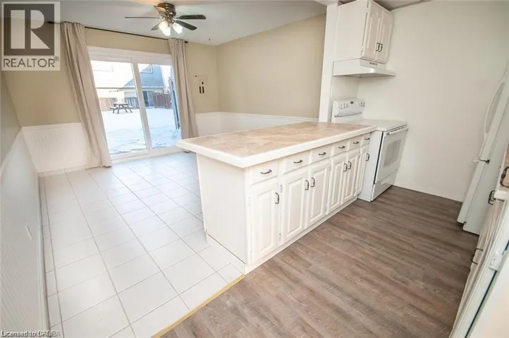 8646 WILLOUGHBY Drive Unit# 6, Niagara Falls, Ontario L2G6X7