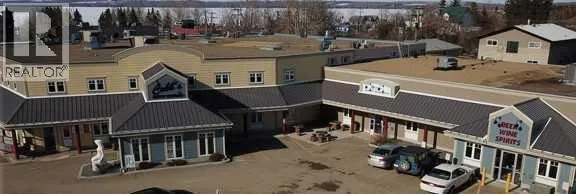 103, 5015 50 Street, Sylvan Lake, Alberta T4S1P9