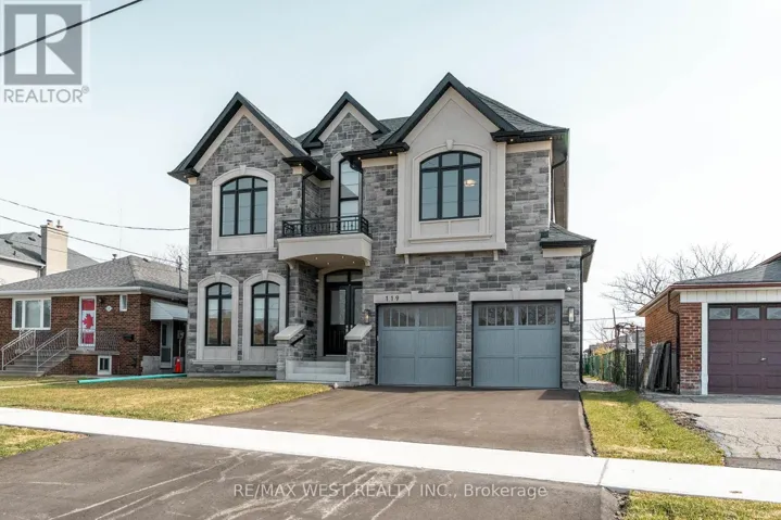 119 JAY STREET, Toronto (Maple Leaf), Ontario M6L2M3