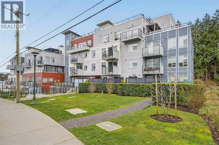 303 1450 Glentana Rd, View Royal, British Columbia V9A2P8