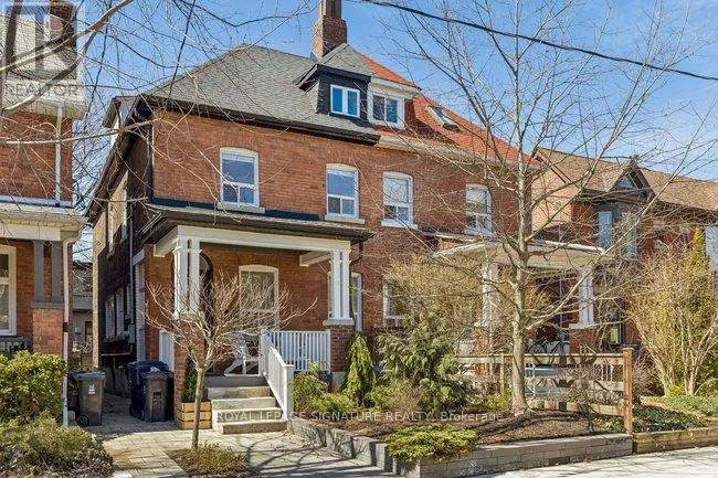 66 COADY AVENUE, Toronto (South Riverdale), Ontario M4M2Y8