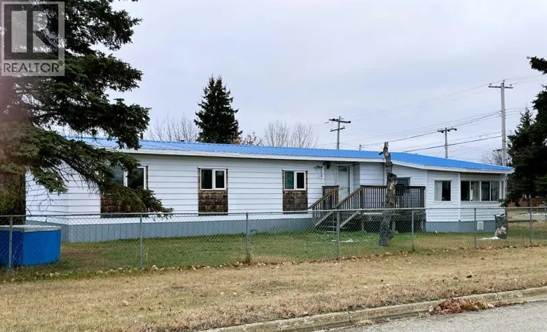 4521 50 Avenue, Grimshaw, Alberta T0H1W0