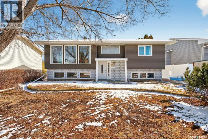 1321 Prince CRESCENT, Moose Jaw, Saskatchewan S6H6E6