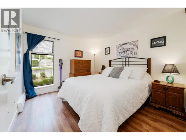 211 423 AGNES STREET, New Westminster, British Columbia V3L1G2