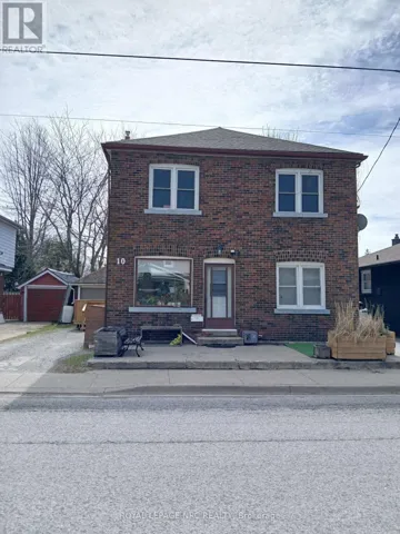 UPPER UNIT - 10 BEECH STREET, St. Catharines (Downtown), Ontario L2R2B5