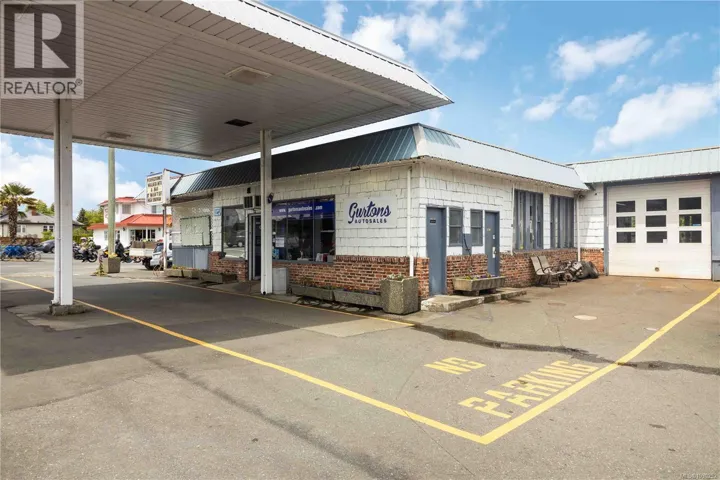 9139 East Saanich Rd, North Saanich, British Columbia V8L1H6