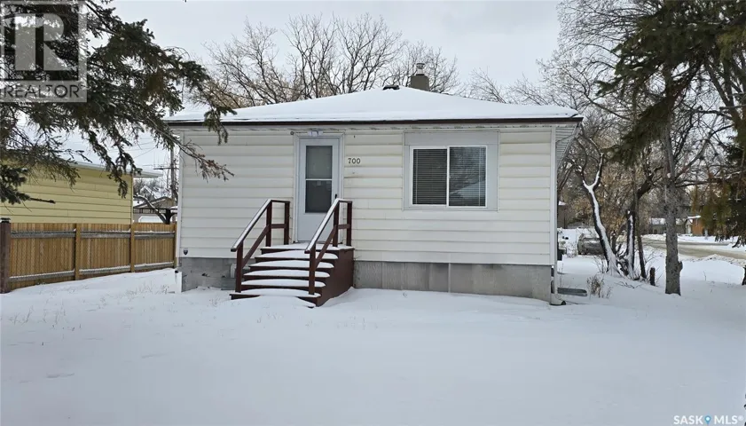 700 Montague STREET, Regina, Saskatchewan S4T3G9