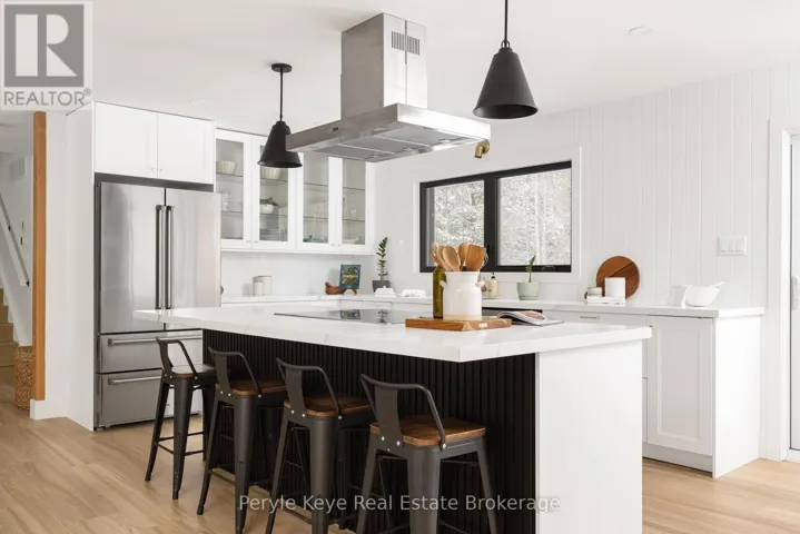 1290 CEDAR LANE, Bracebridge (Macaulay), Ontario P1L1W9