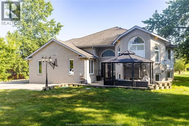 8510 BASELINE ROAD, Windsor, Ontario N0R1K0