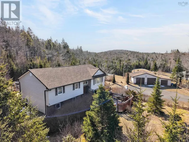38 Charles Mead Drive, Williamswood, Nova Scotia B3V1B4