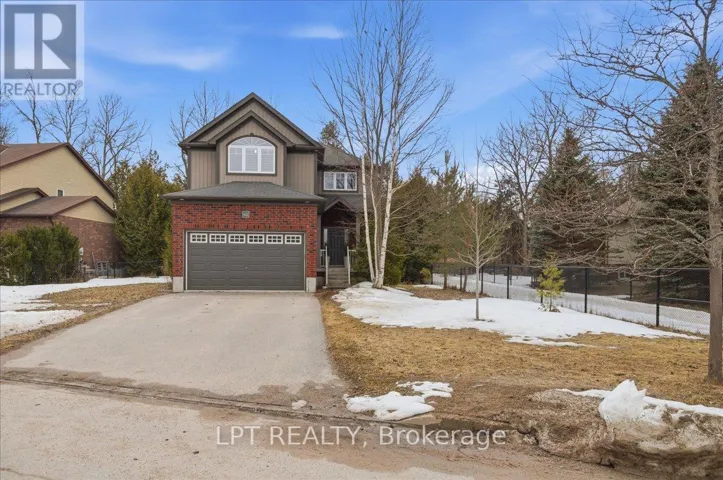 62 WILLIAMS STREET, Collingwood, Ontario L9Y0C4