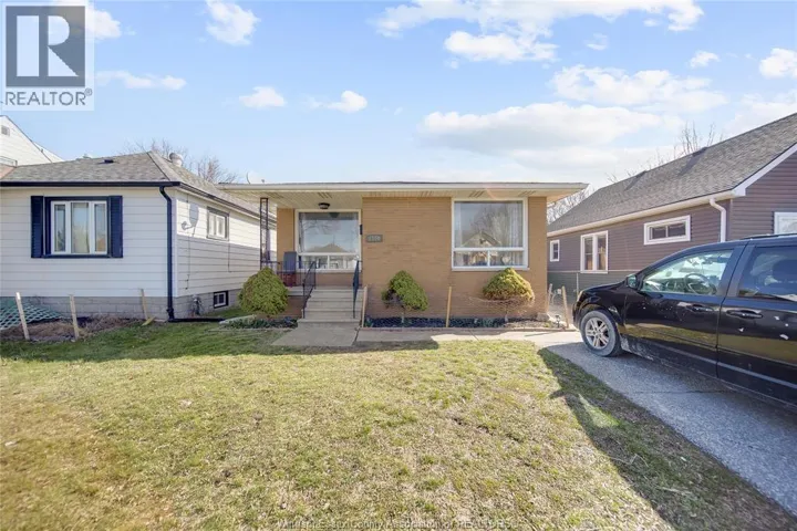 2340 GEORGE AVENUE, Windsor, Ontario N8W4M4