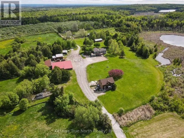 3376 BURNSTOWN ROAD, Horton, Ontario K7V3Z9