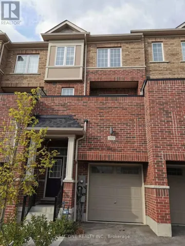 209 HARDING PARK STREET, Newmarket (Glenway Estates), Ontario L3Y0E1