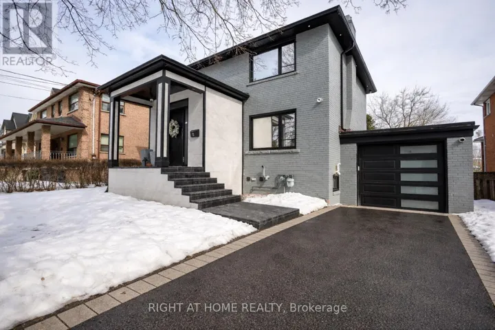 11 SPARTA ROAD, Toronto (Maple Leaf), Ontario M6L2M4