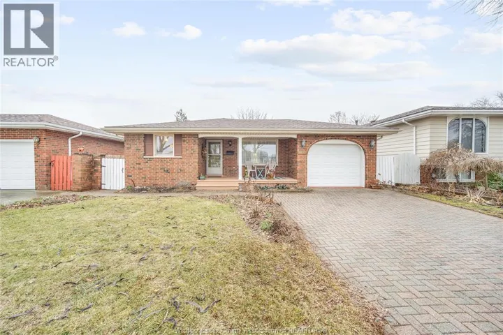 10682 KEATING CRESCENT, Windsor, Ontario N8R1T5