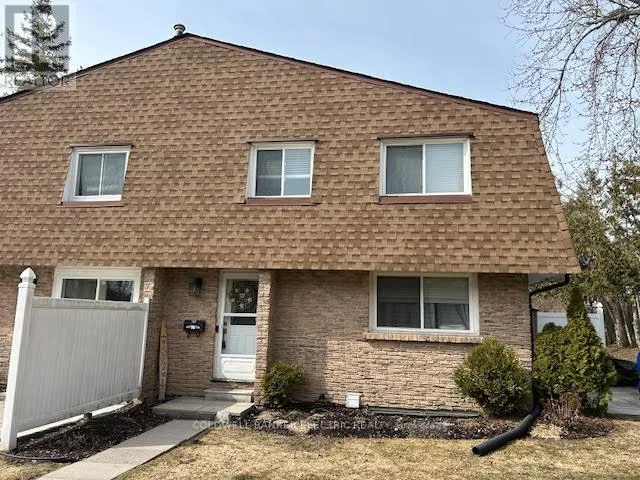 14 - 740 CHAMBERLAIN STREET, Peterborough (Otonabee Ward 1), Ontario K9J4M3