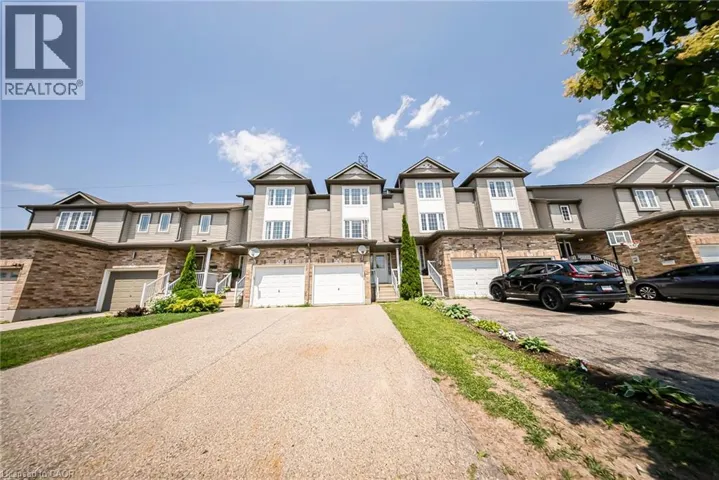 9 RED CLOVER Crescent, Kitchener, Ontario N2E4G9