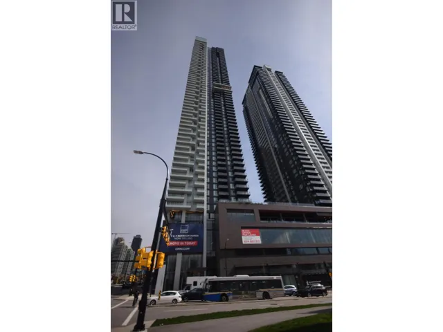 4504 2108 GILMORE AVENUE, Burnaby, British Columbia V5C0N8