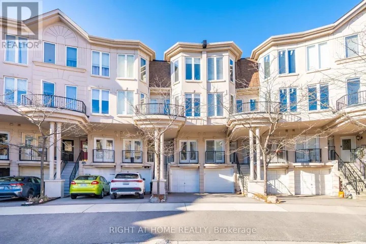 254 DAVID DUNLAP CIRCLE, Toronto (Banbury-Don Mills), Ontario M3C4C1