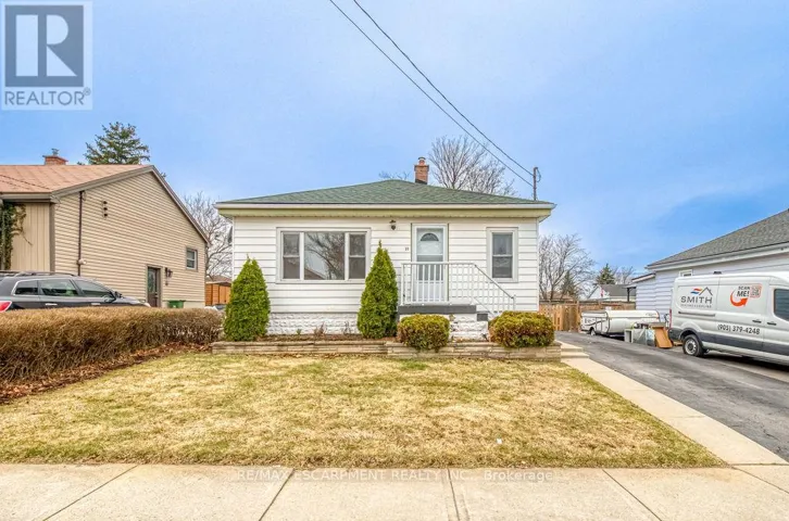 22 DAVID AVENUE, Hamilton (Hill Park), Ontario L9A3V1