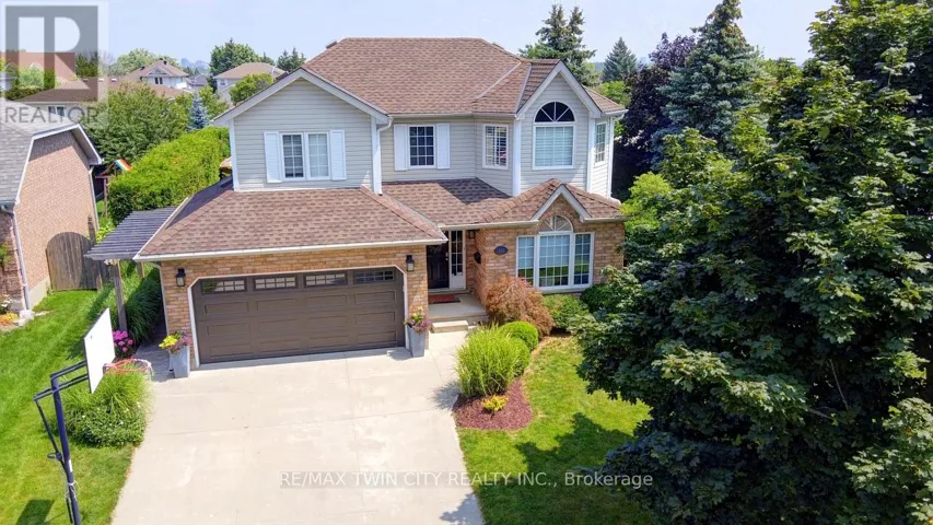 640 HEATHCLIFFE PLACE, Waterloo, Ontario N2T2P3