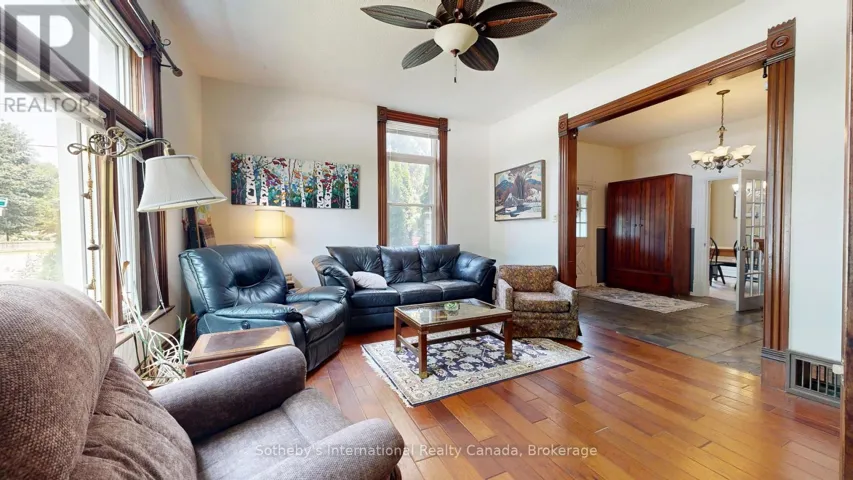 103 BRUCE STREET S, Blue Mountains, Ontario N0H2P0