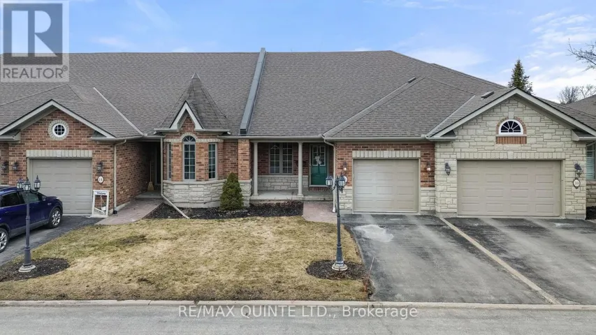 16 - 25 HEARTWOOD DRIVE, Belleville (Belleville Ward), Ontario K8P5M2
