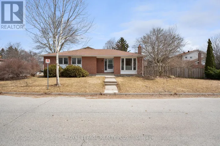 222 CENTRE STREET W, Richmond Hill (Mill Pond), Ontario L4C5K1