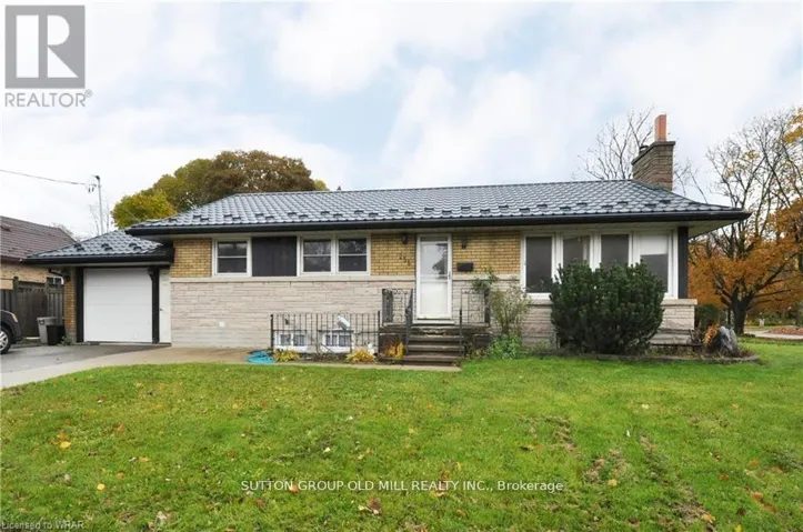 BSMT - 251 ERB STREET E, Waterloo, Ontario N2J1N2