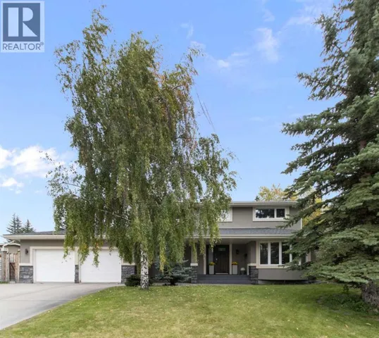 152 Lake Mead Crescent SE, Calgary, Alberta T2J4A1