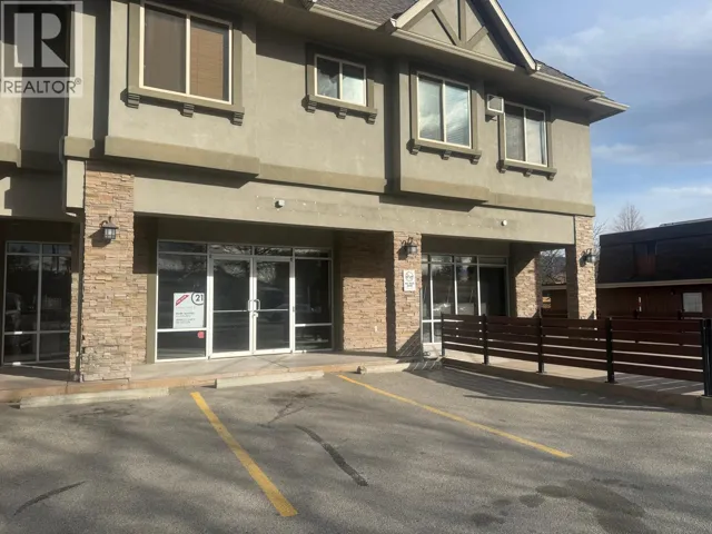 3957 Lakeshore Road Unit# 101, Kelowna, British Columbia V1W1V3