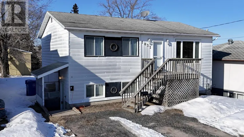 1032 Ninth ST N, Kenora, Ontario P9N2T3