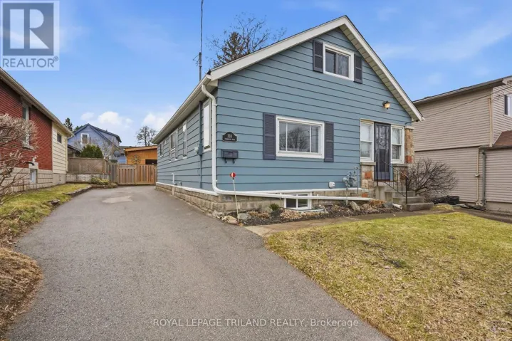 333 THOMPSON ROAD, London South (South I), Ontario N5Z2Z4