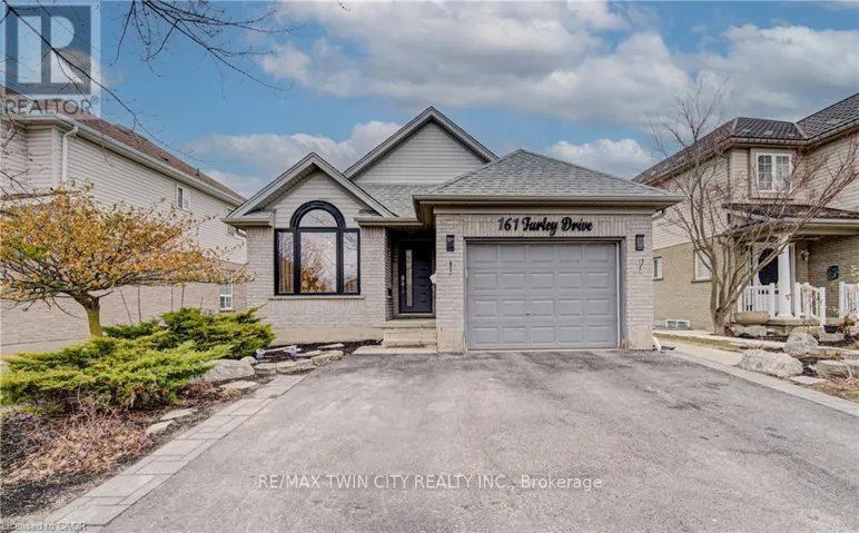 161 FARLEY DRIVE, Guelph (Pineridge/Westminster Woods), Ontario N1L1L7