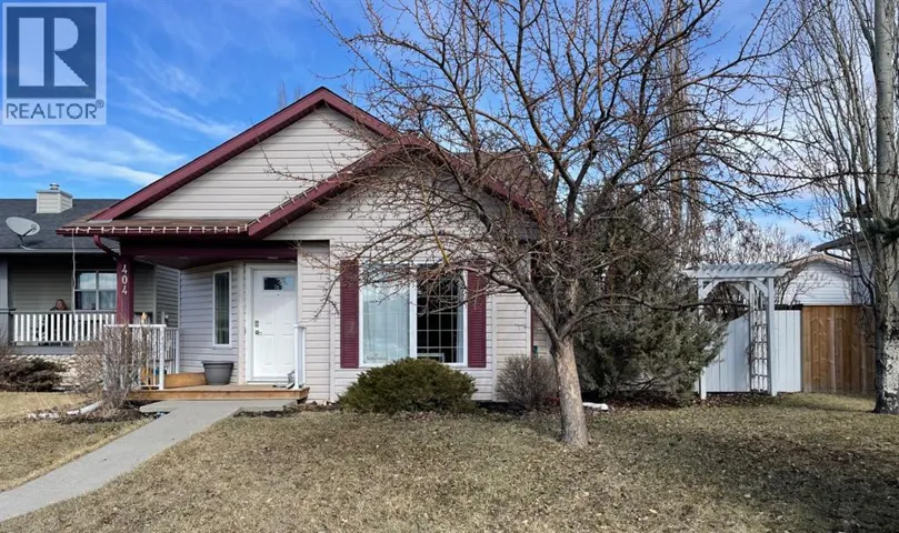 404 18 Street SE, High River, Alberta T1V1W3