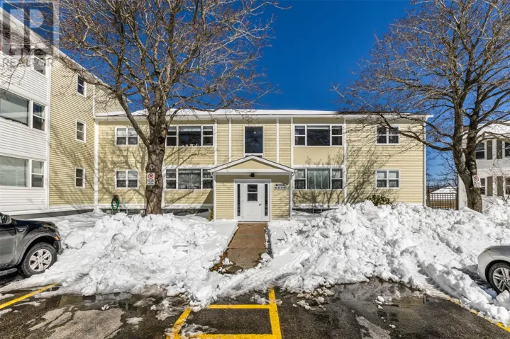 111 Linden Place Unit#52, St. John's, Newfoundland & Labrador A1B2S9