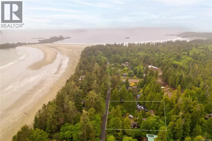 1364 Chesterman Beach Rd, Tofino, British Columbia V0R2Z0