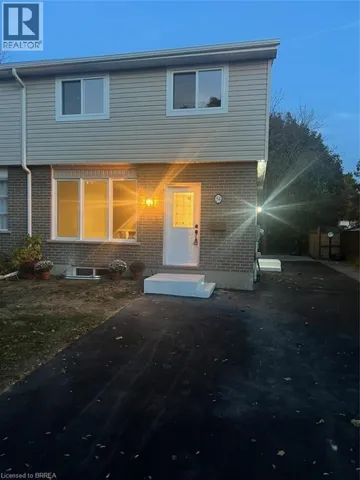 54 DEBBY Crescent, Brantford, Ontario N3R7A4