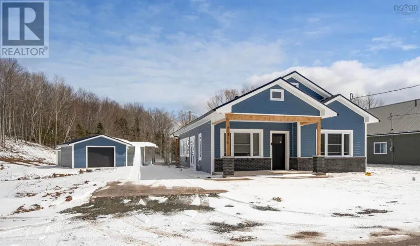 6 Michaela Street, Pictou, Nova Scotia B0K1H0