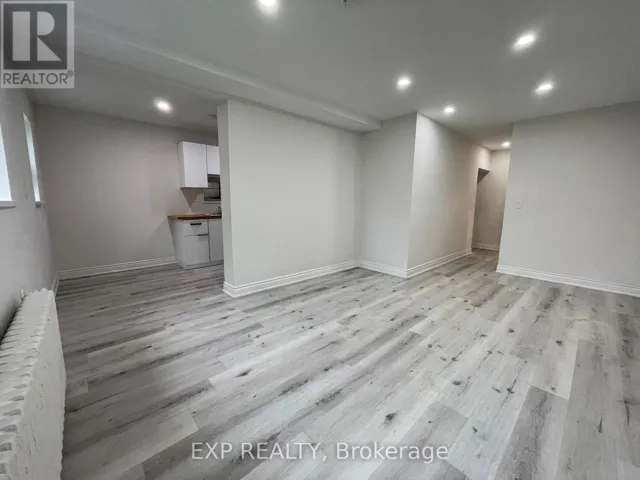 1 - 259 LAKESHORE ROAD E, Mississauga (Port Credit), Ontario L5G1G8