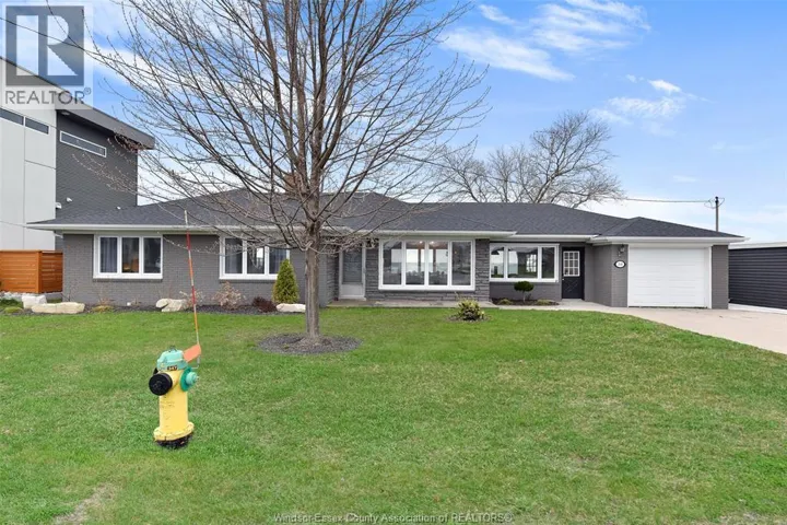 208 ROBSON ROAD, Leamington, Ontario N8H5R2