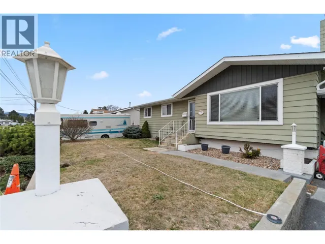 2536 TUPELA Drive, Kamloops, British Columbia V2B6V6