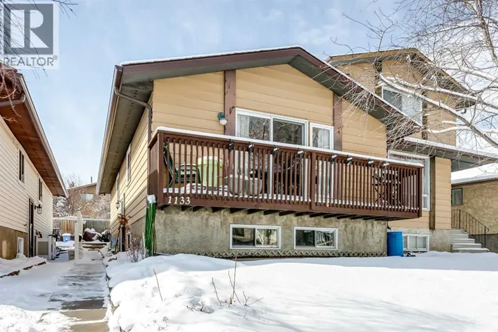 1133 Berkley Drive NW, Calgary, Alberta T2Z4K3